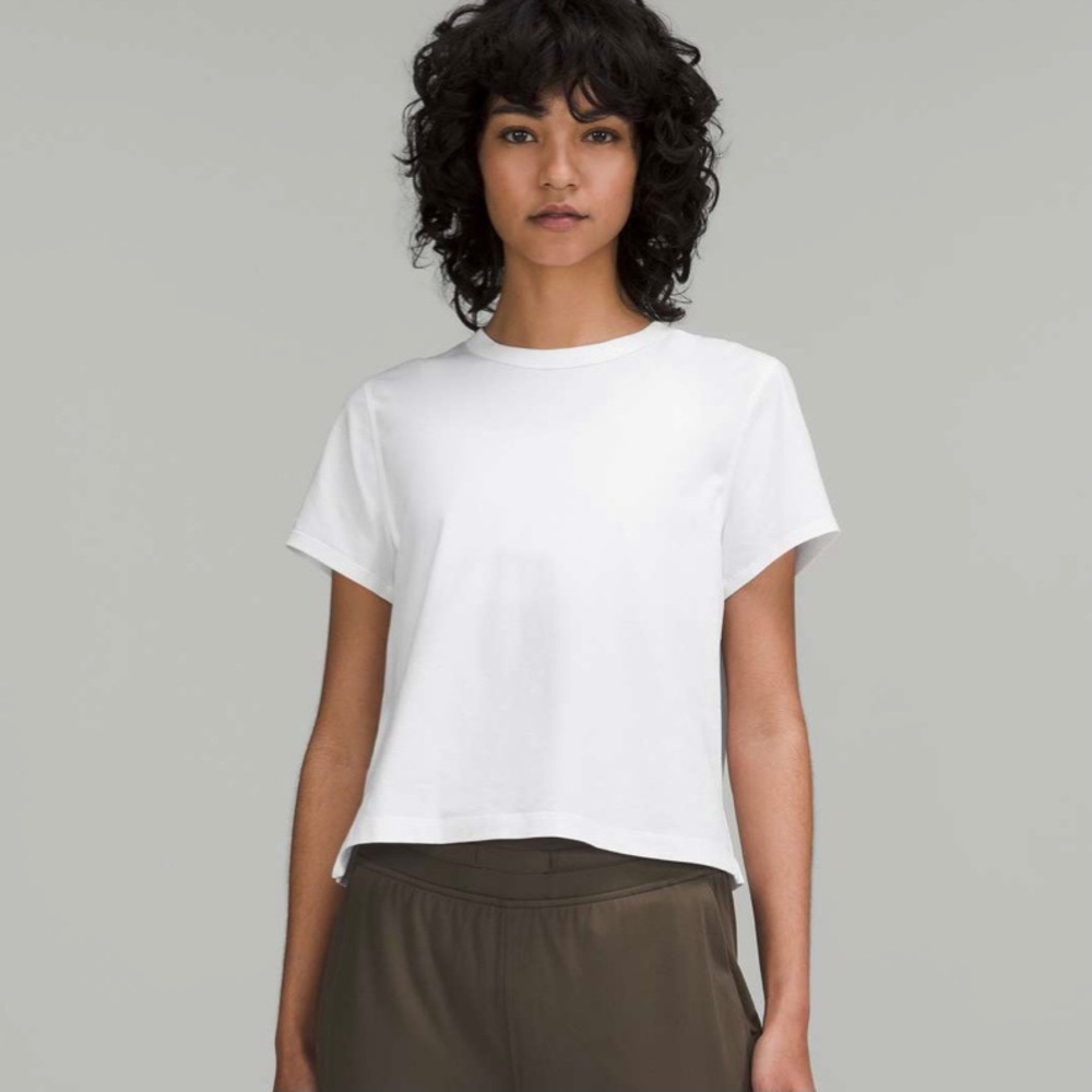 Lululemon Classic Fit Cotton Blend Tee
